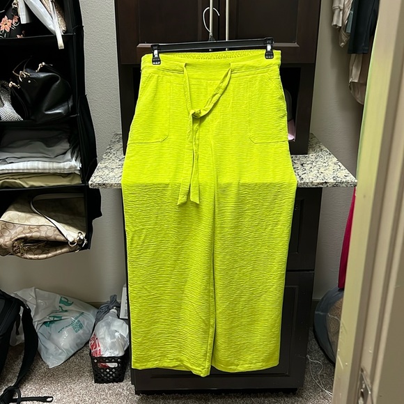 Soho Apparel Pants - NWOT Stretchy Casual Pant